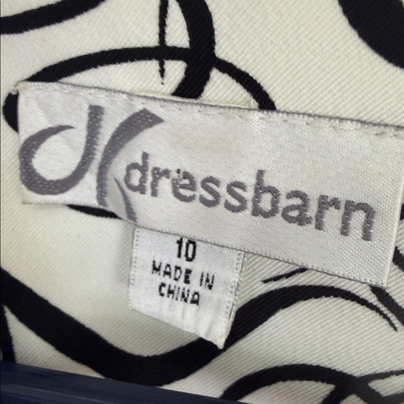 DRESS BARN BLACK & WHITE SLEEVELESS SHIFT DRESS GEOMETRIC PRINT SIZE 10 - Picture 5 of 7